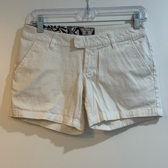 Volcom white shorts Sz 0 - Picture 1 of 6